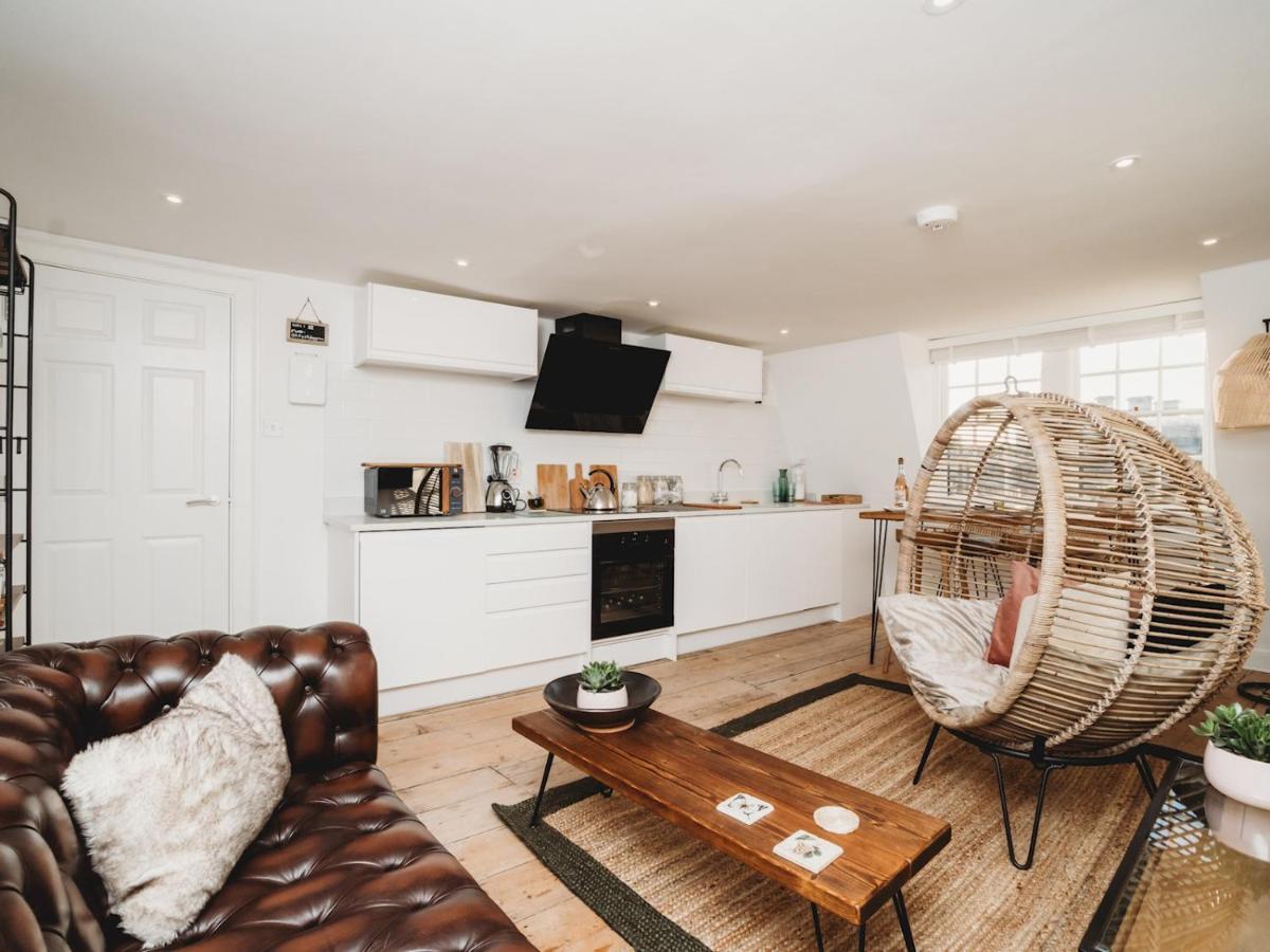 Pass The Keys Stylish 2 Bed Eco Flat In The Heart Of Bath Apartman Kültér fotó