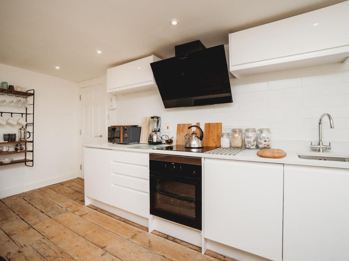 Pass The Keys Stylish 2 Bed Eco Flat In The Heart Of Bath Apartman Kültér fotó