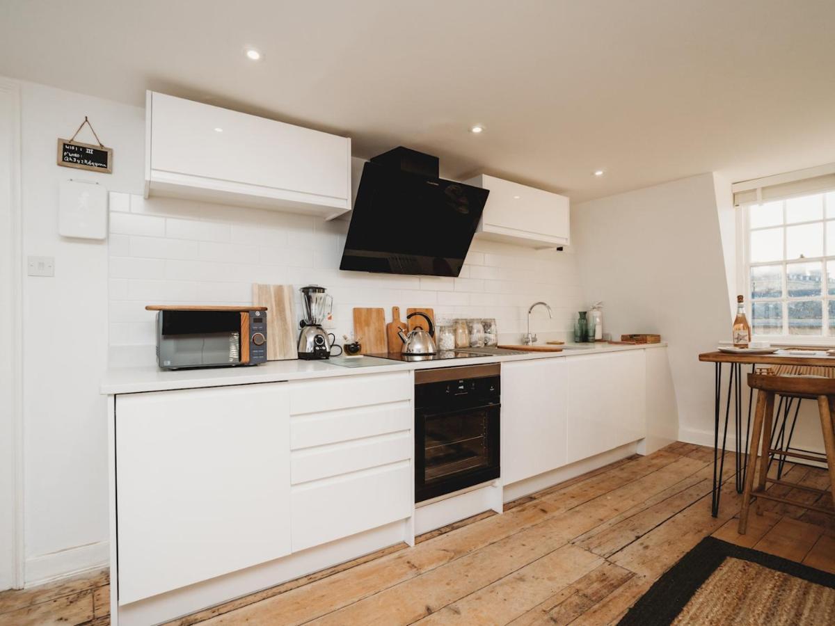 Pass The Keys Stylish 2 Bed Eco Flat In The Heart Of Bath Apartman Kültér fotó