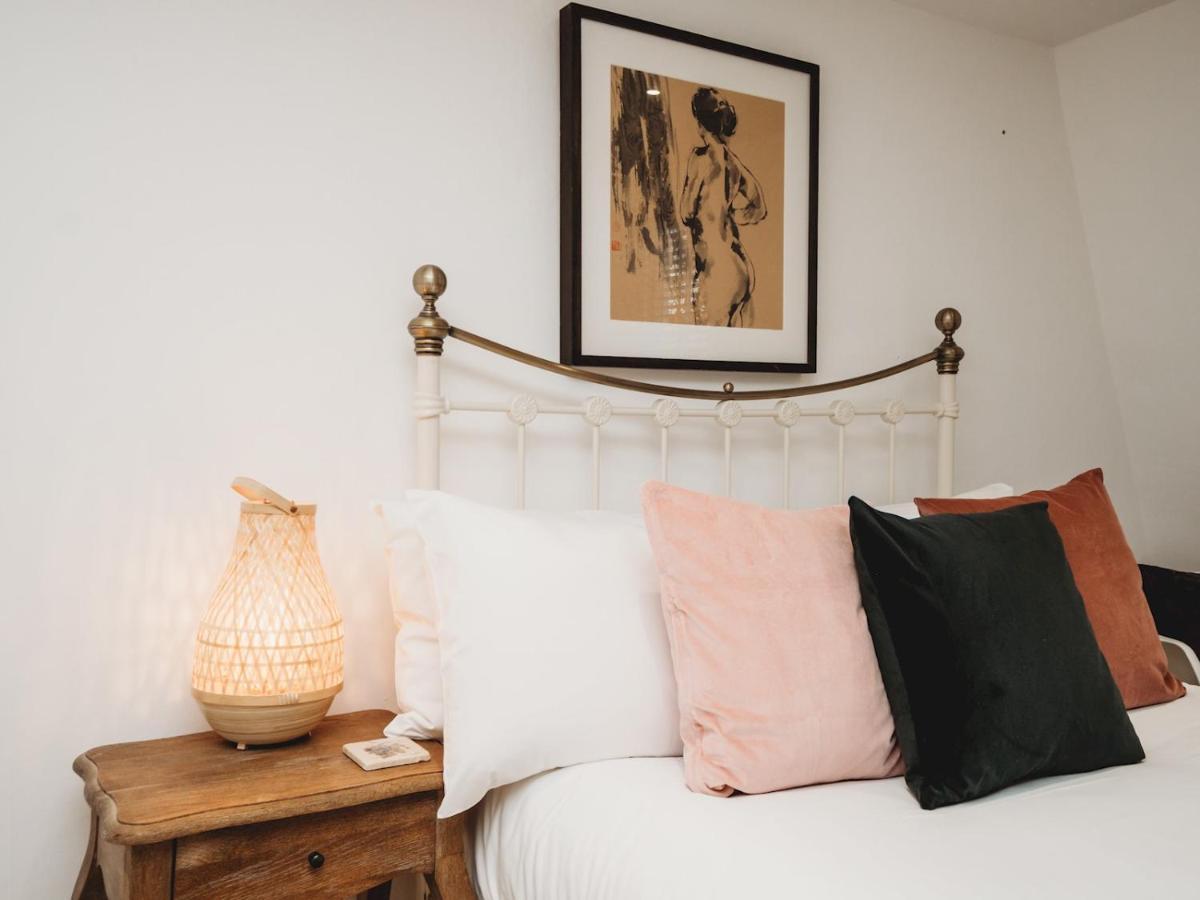 Pass The Keys Stylish 2 Bed Eco Flat In The Heart Of Bath Apartman Kültér fotó