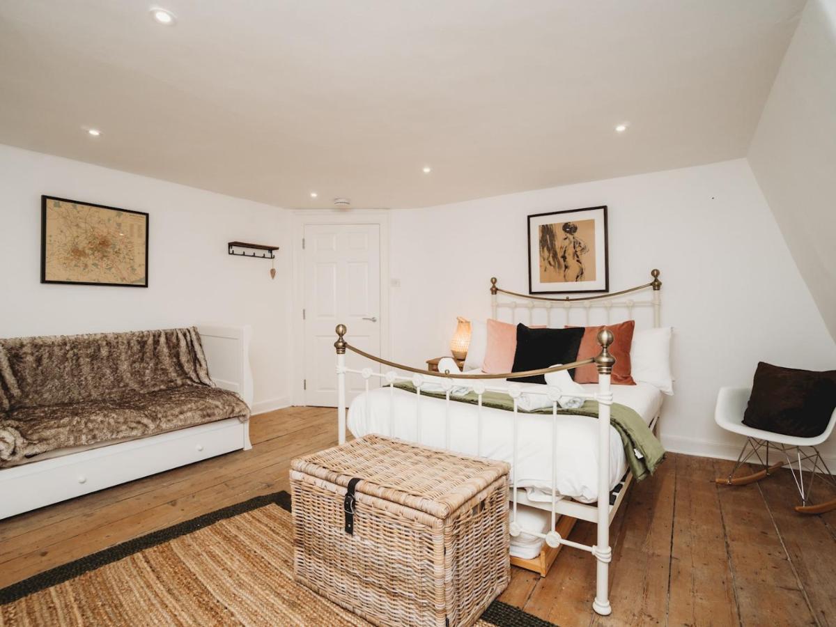 Pass The Keys Stylish 2 Bed Eco Flat In The Heart Of Bath Apartman Kültér fotó
